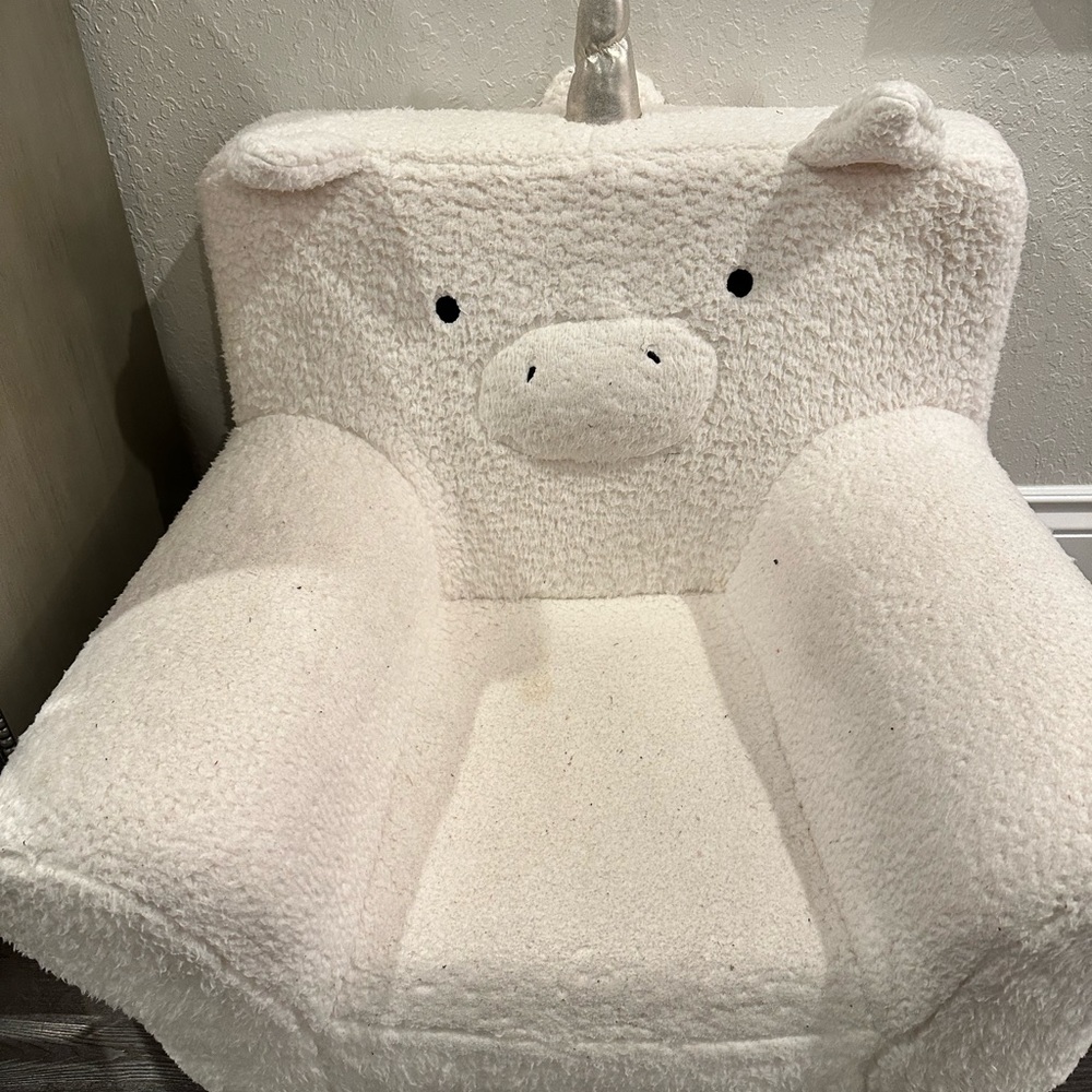 Pottery Barn Anywhwre Chair - Unicorn Sherpa